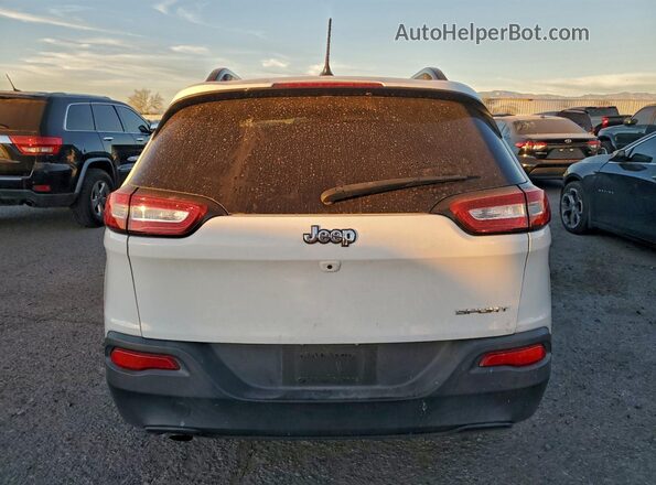 1C4PJLAB5GW324713 2016 JEEP CHEROKEE White უკანა ხედი