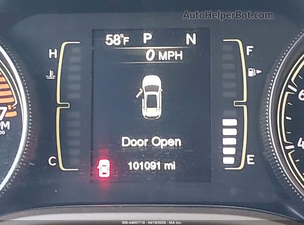 1C4PJLAB5HD233017 2017 JEEP CHEROKEE Серебряный 