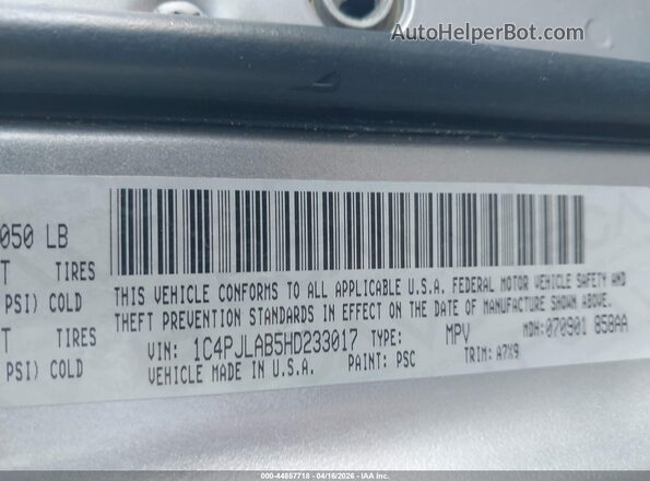1C4PJLAB5HD233017 2017 JEEP CHEROKEE Серебряный Вид подкапотного пространства