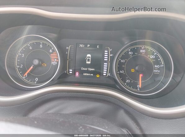 1C4PJLAB8HW661345 2017 JEEP CHEROKEE White უკანა სავარძლების ხედი