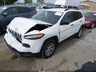 2017 Jeep Cherokee Sport Fwd White vin: 1C4PJLAB8HW661345