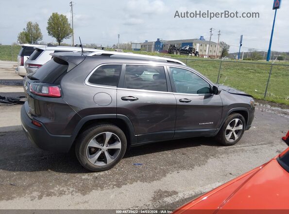 1C4PJLDB6LD569828 2020 JEEP CHEROKEE Gray Rear interior view