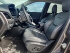 2019 Jeep Cherokee Latitude Plus Gray vin: 1C4PJLLB2KD383719