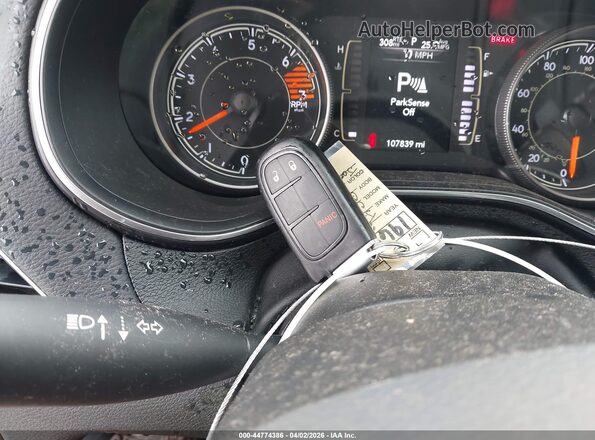 1C4PJLLB3LD511581 2020 JEEP CHEROKEE Белый Вид панели приборов