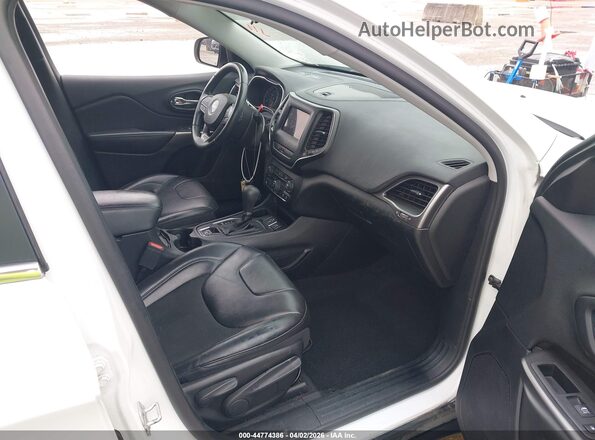 1C4PJLLB3LD511581 2020 JEEP CHEROKEE Белый Вид салона спереди