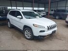 2018 Jeep Cherokee Latitude Plus Fwd White vin: 1C4PJLLBXJD510540