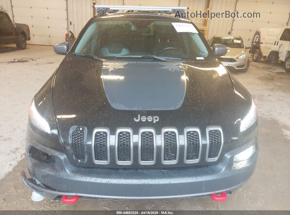 1C4PJMBB7JD567141 2018 JEEP CHEROKEE Черный Вид щитка приборов