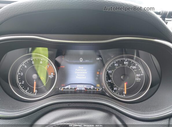 1C4PJMBX2KD390995 2019 JEEP CHEROKEE Белый Вид задних сидений