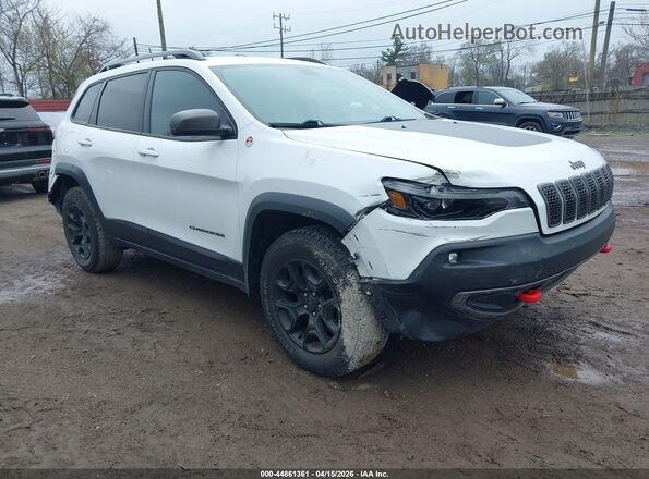 1C4PJMBX2KD390995 2019 JEEP CHEROKEE Белый Передняя правая четверть