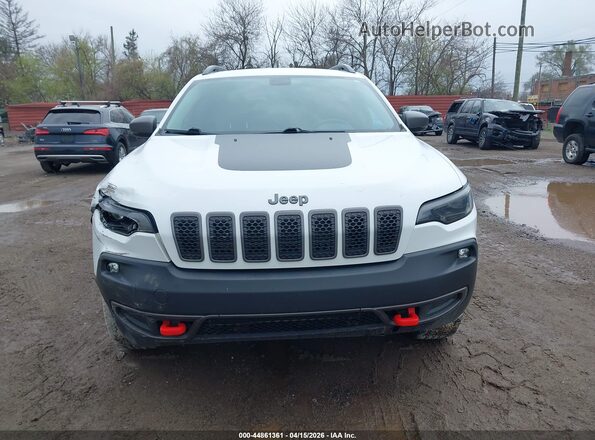 1C4PJMBX2KD390995 2019 JEEP CHEROKEE Белый Вид щитка приборов