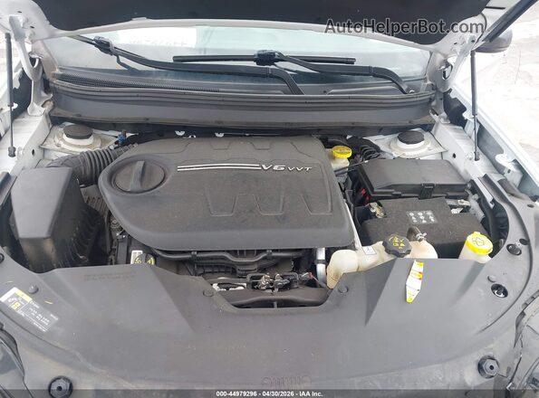 1C4PJMBX6KD183090 2019 JEEP CHEROKEE Белый Вид сзади