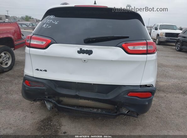 1C4PJMCS0GW199297 2016 JEEP CHEROKEE Белый Вид спереди
