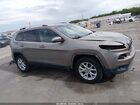 2016 Jeep Cherokee Latitude Cream vin: 1C4PJMCS3GW253675