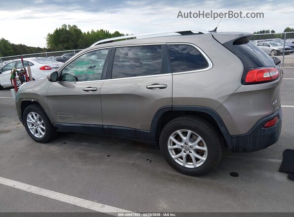 1C4PJMCS3GW253675 2016 JEEP CHEROKEE Cream Widok wnętrza 360 stopni