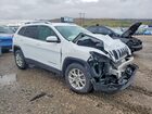 2017 Jeep Cherokee Latitude White vin: 1C4PJMCS3HW657044
