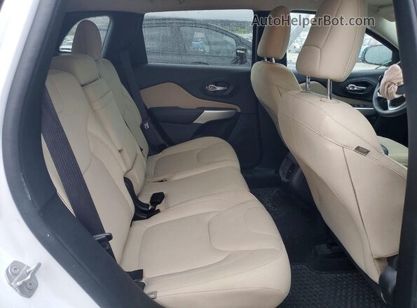 1C4PJMCS3HW657044 2017 JEEP CHEROKEE White Вид задніх сидінь