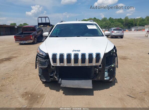 1C4PJMDB1HW528024 2017 JEEP CHEROKEE White უკანა სალონის ხედი