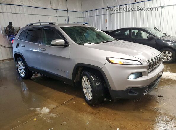 1C4PJMLB3JD601509 2018 JEEP CHEROKEE Серебряный Передняя правая четверть