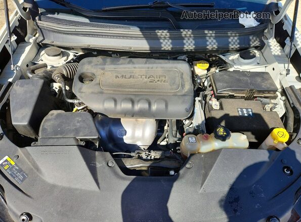 1C4PJMLB3KD453427 2019 JEEP CHEROKEE Белый Вид подкапотного пространства