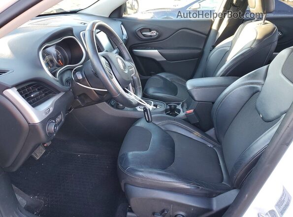 1C4PJMLB4JD505419 2018 JEEP CHEROKEE White Widok wnętrza z przodu
