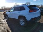 2018 Jeep Cherokee Latitude Plus White vin: 1C4PJMLB4JD505419