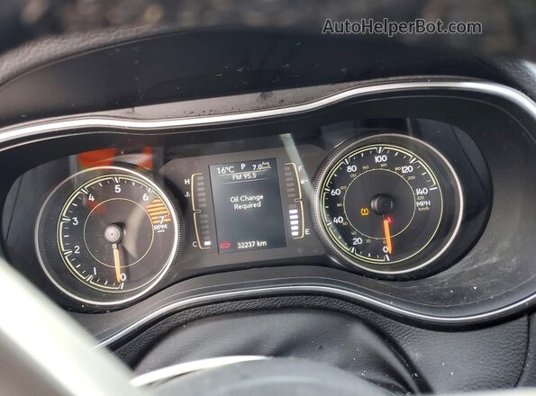 1C4PJMLB4LD569382 2020 JEEP CHEROKEE White Вид щитка приладів