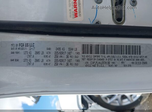 1C4PJMLX4JD570198 2018 JEEP CHEROKEE White Vista del compartimento del motor