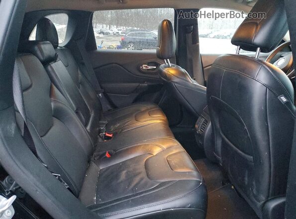 1C4PJMMB3PD113264 2023 JEEP CHEROKEE Black Widok wnętrza z tyłu