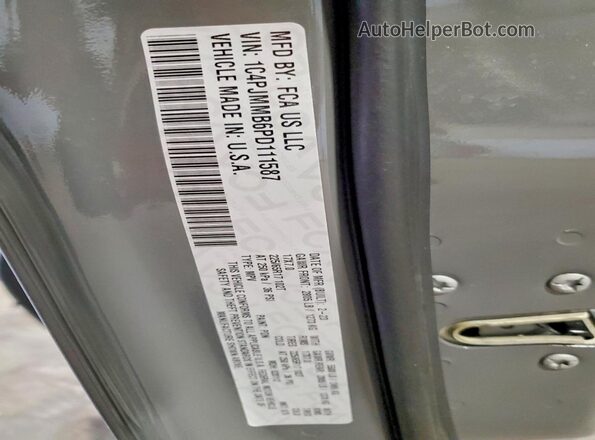 1C4PJMMB6PD111587 2023 JEEP CHEROKEE Gray Вид наклейки з VIN-кодом