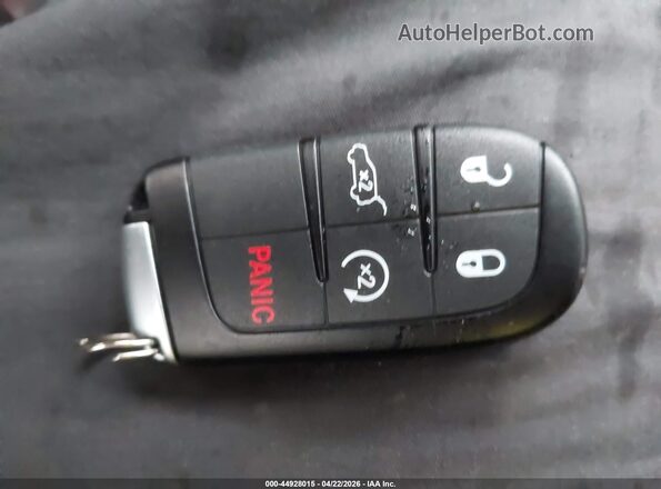 1C4RDJDG2TC153166 2026 DODGE DURANGO Gray Widok deski rozdzielczej