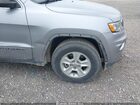 2017 Jeep Grand Cherokee Laredo 4x2 Silver vin: 1C4RJEAG2HC788917