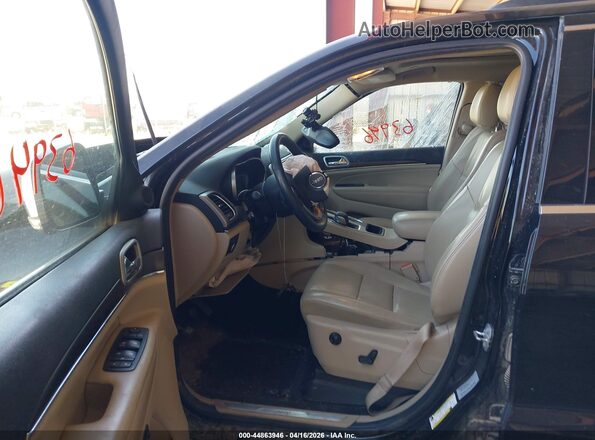 1C4RJEBG7JC159335 2018 JEEP GRAND CHEROKEE Black Вид салону спереду