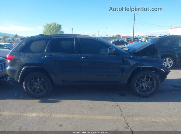 1C4RJFAG3JC407653 2018 JEEP GRAND CHEROKEE Серый Вид задней части салона