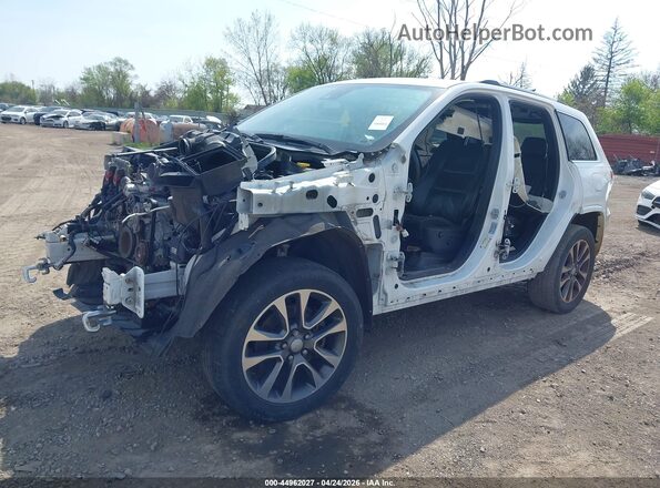 1C4RJFCT3HC942793 2017 JEEP GRAND CHEROKEE White Przód lewy