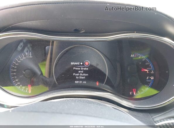 1C4RJFDJ8HC911181 2017 JEEP GRAND CHEROKEE Белый Вид задних сидений