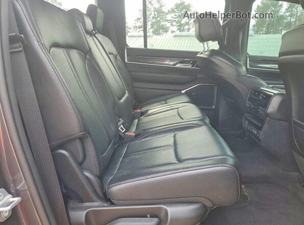 1C4SJVAT9PS550257 2023 JEEP WAGONEER Серый Вид задней части салона