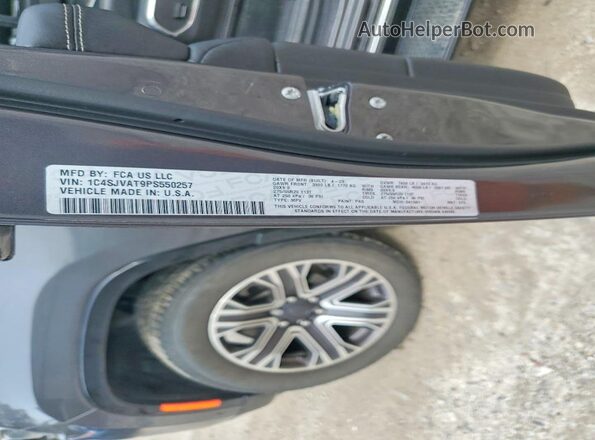 1C4SJVAT9PS550257 2023 JEEP WAGONEER Серый Вид наклейки с VIN-кодом
