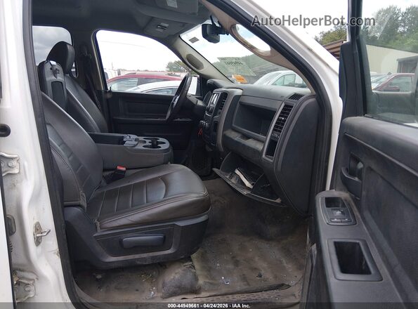 1C6RR6FG4GS414599 2016 RAM 1500 Белый Вид салона спереди