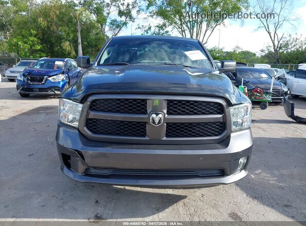 1C6RR6FT0JS279948 2018 RAM 1500 Серый Вид щитка приборов