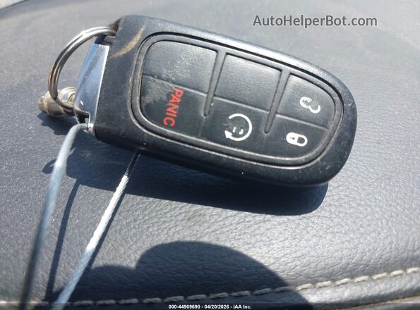 1C6RR6HT0JS101096 2018 RAM 1500 Red Առջևի վահանակի տեսք