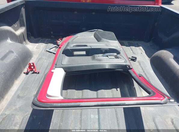 1C6RR6HT0JS101096 2018 RAM 1500 Red Սարքավորումների վահանակի տեսք