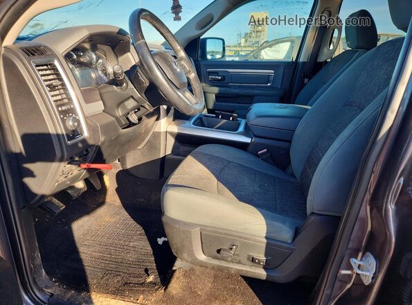 1C6RR6LM2HS863226 2017 RAM 1500 Угольный Вид салона спереди
