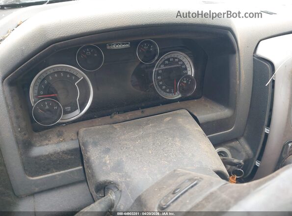 1C6RR6LT3HS629684 2017 RAM 1500 Черный Вид задних сидений