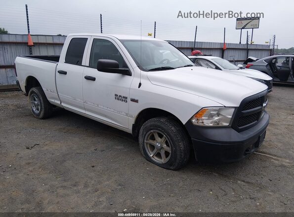 1C6RR7FT2HS743936 2017 RAM 1500 Белый Передняя правая четверть