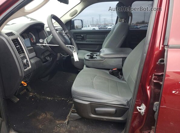 1C6RR7FT8JS184804 2018 RAM 1500 Red Front interior view