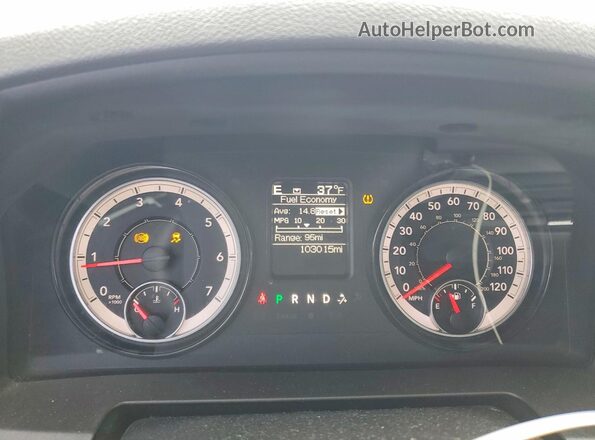 1C6RR7FT8JS184804 2018 RAM 1500 Red Instrument cluster view