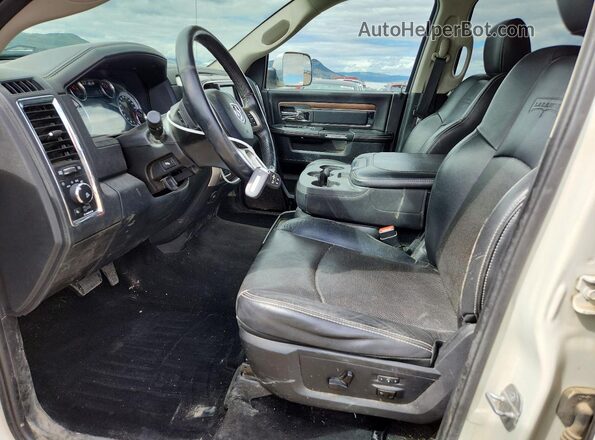 1C6RR7VM2GS215127 2016 RAM 1500 White Вид салону спереду