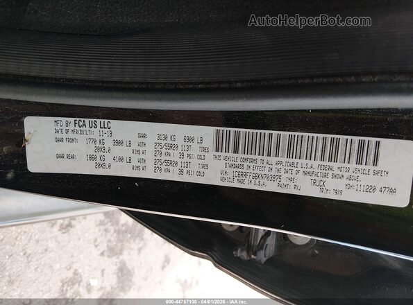 1C6RRFFG6KN703975 2019 RAM 1500 Черный Вид подкапотного пространства