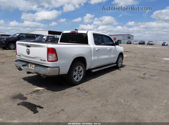 1C6SRFFT0KN843129 2019 RAM 1500 Белый Задняя правая четверть