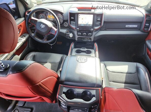 1C6SRFLT3NN391069 2022 RAM 1500 Gray Widok deski rozdzielczej
